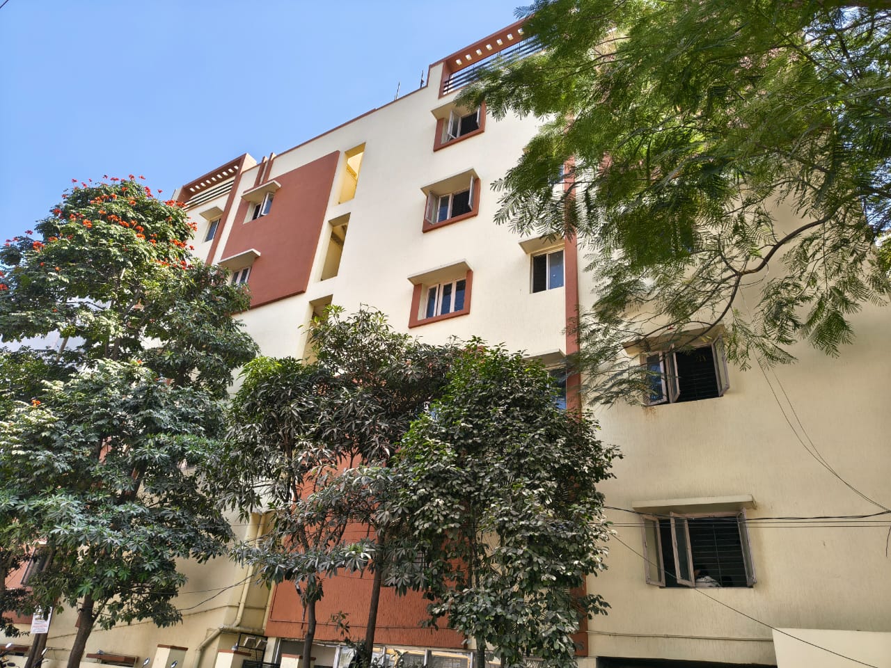 Sri Chaitanya Pratibha Co School building, Kukatpally
